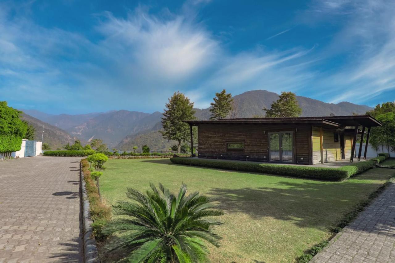 Saffronstays Paradise Pines, Dehradun - Cliff Villa With Valley & Forest Views 외부 사진